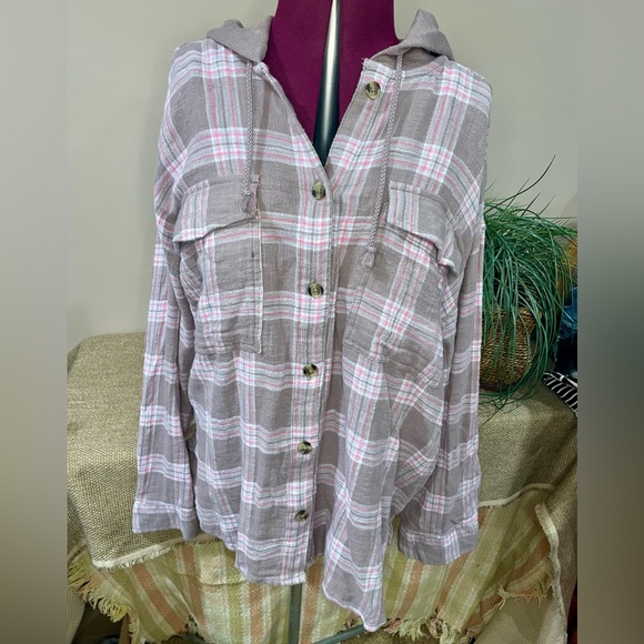 Purple Plaid Hooded Women's Flannel size Large - Picture 1 of 3